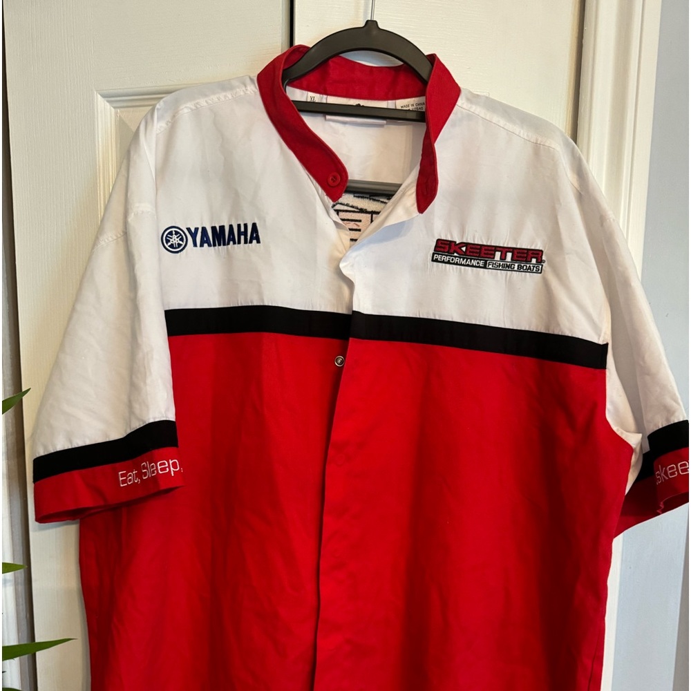 Bass Fishing Shirt - Skeeter Boats size XL